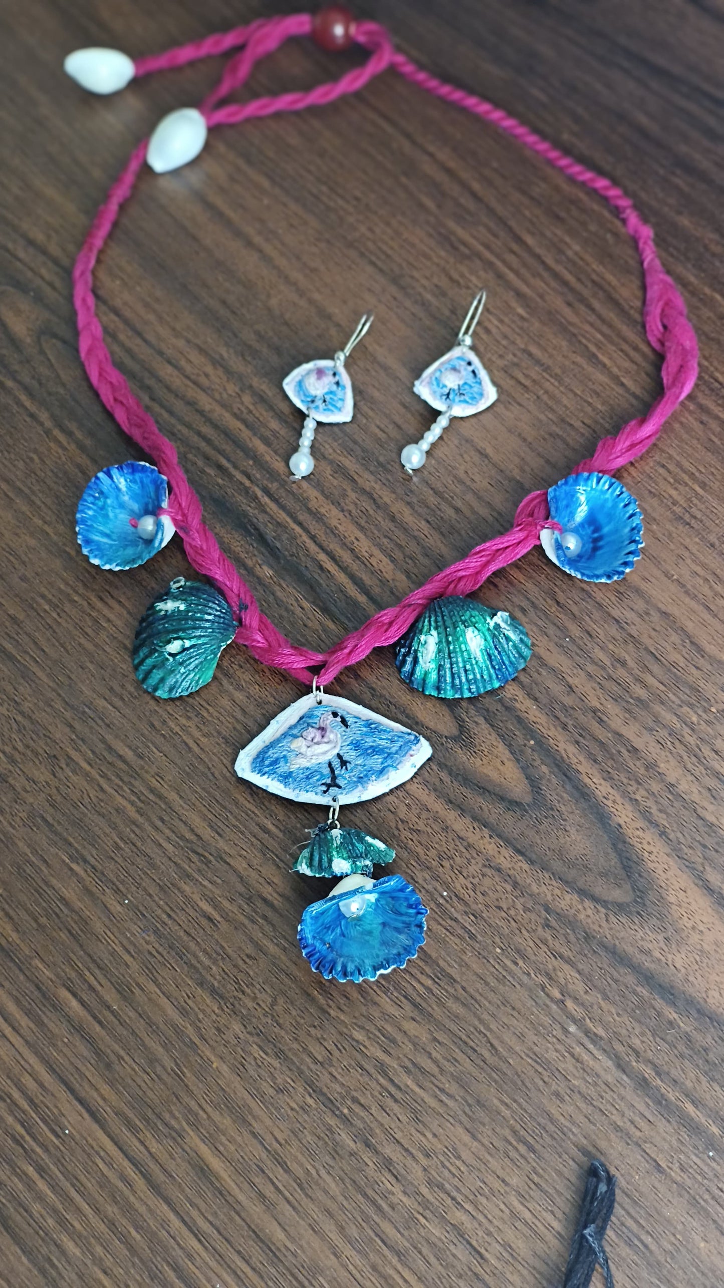 Ocean Bloom – Flamingo Embroidered Jewellery Set