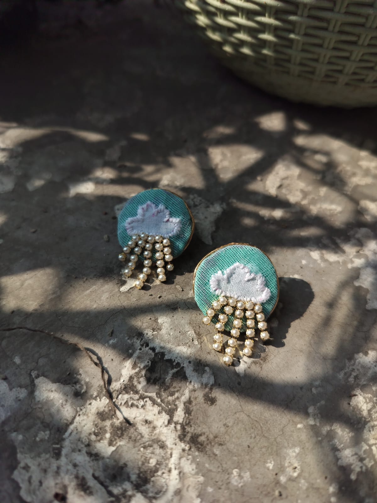 Cloud Pearl Embroidery Earrings