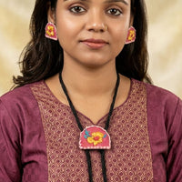 Floral Hand Embroideried Tie chain with stud earrings