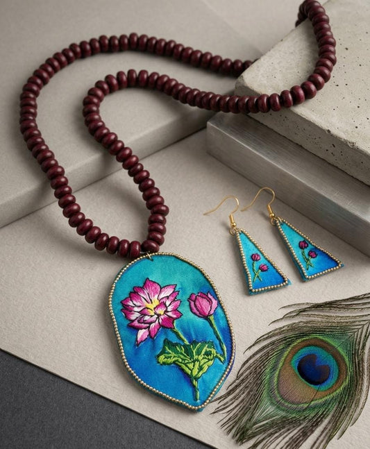 Lotus Bloom Embroidery Set